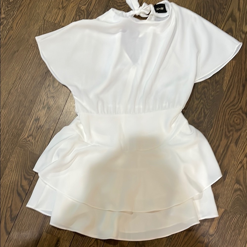 Chic White Layered Dress
